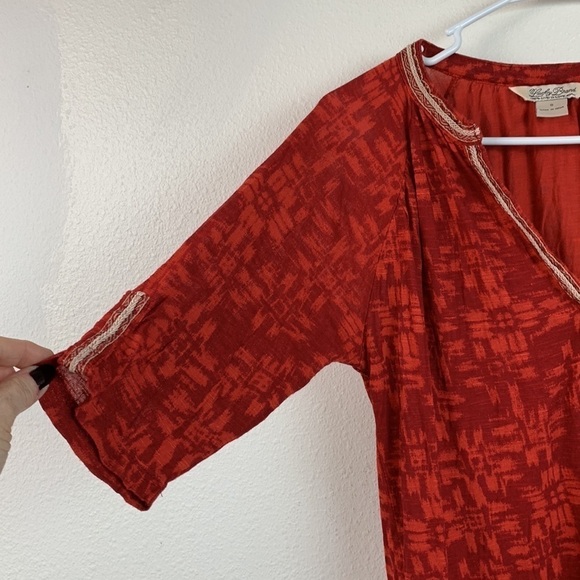 Lucky Brand braided trim drawstring soft knit split neck 3/4 sleeve red top - Picture 3 of 6